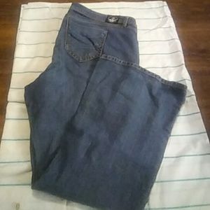Torrid sz 26 source of wisdom jeans